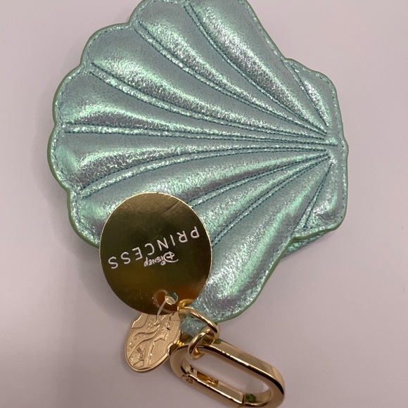 Bath & Body Works Disney Princess Ariel Coin Purse New - Picture 2 of 2